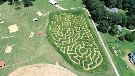 corn maze cumming ga|Warbington Farms .